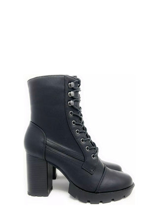 Lace up combat boots - Dimesi Boutique