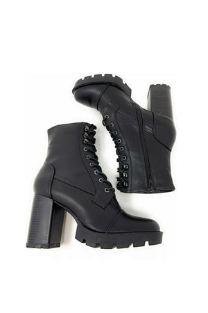 Lace up combat boots - Dimesi Boutique