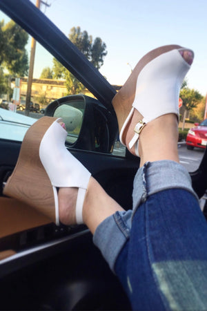 Kendall, Ankle strap wedges