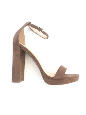 Morrin, Ankle strap chunky Heels - Dimesi Boutique