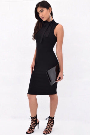 Sleeveless dress with side bow neck detailed - Dimesi Boutique