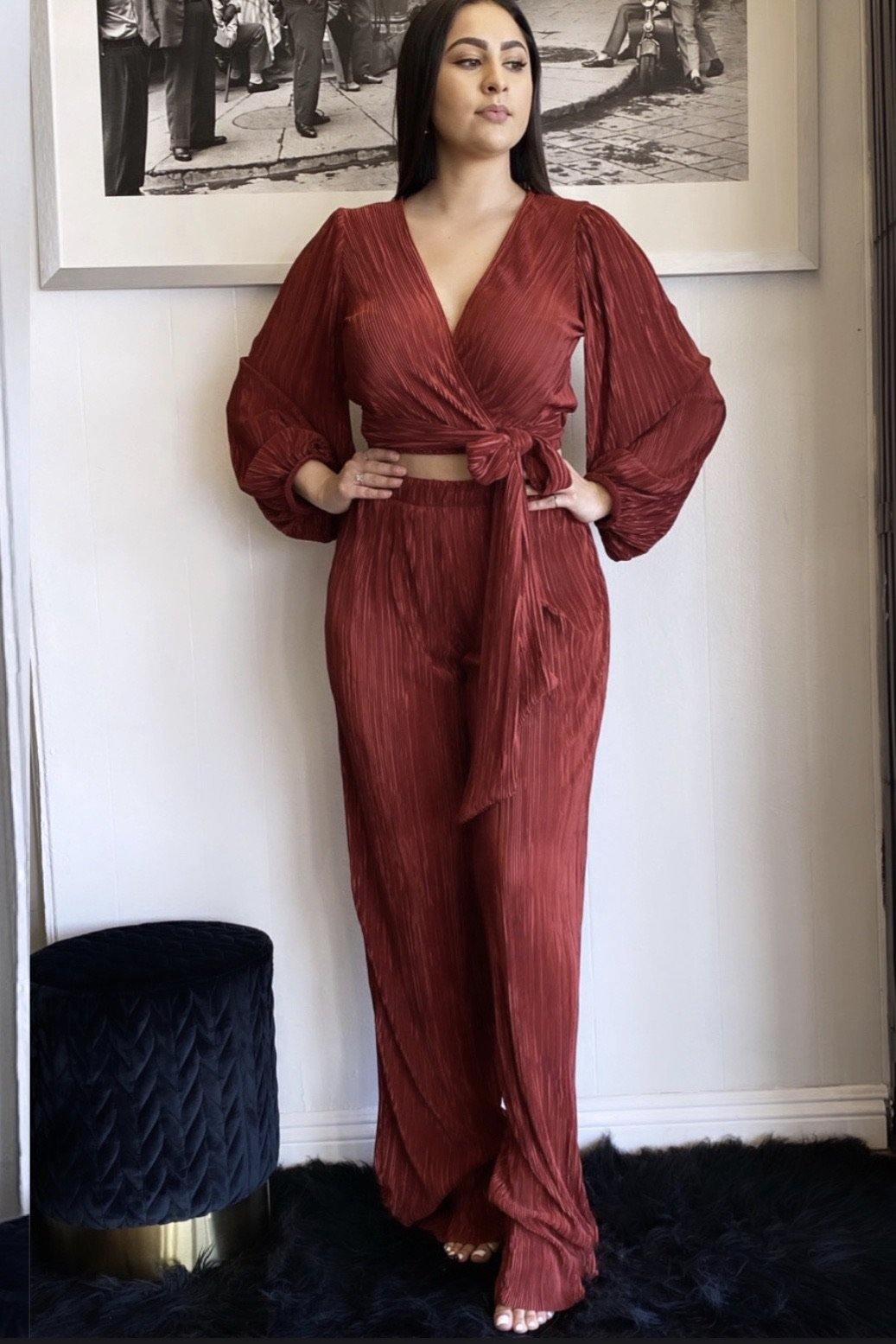 Natasha, Fashion Pleated Set